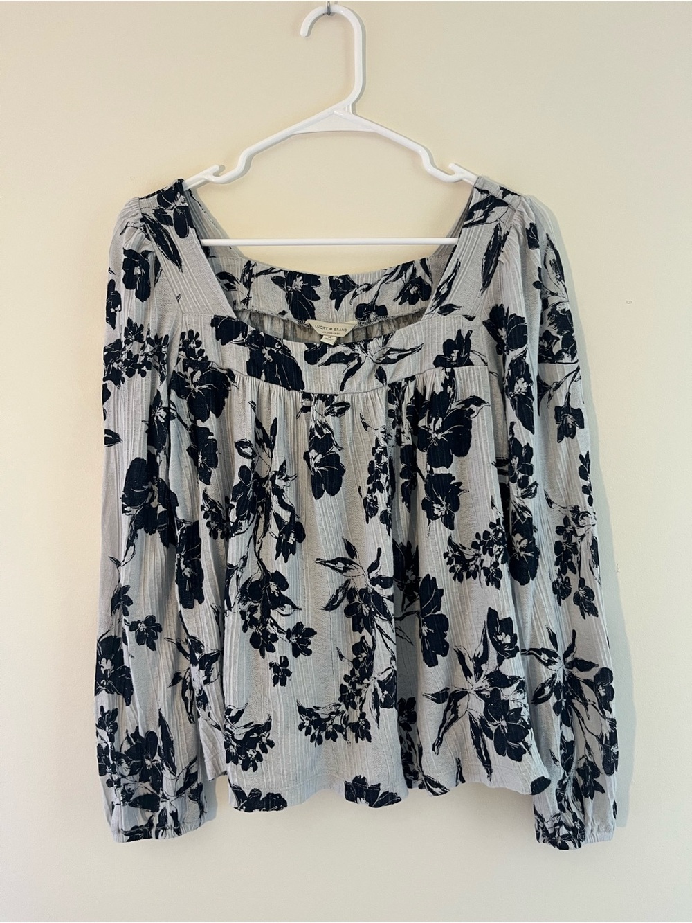 Lucky Brand Black Floral Boho Long Sleeve Peasant Blouse Medium
